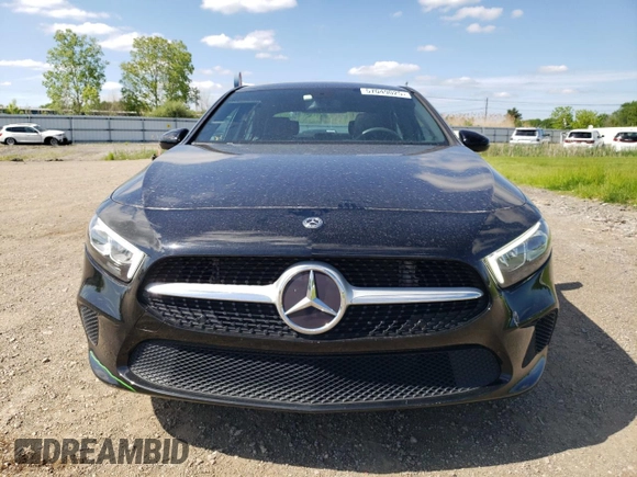 2019 Mercedes-Benz A 220 with VIN WDD3G4FB4KW021352, listed as a Copart auction lot 57049025 with 28,545 mi miles and Salvage title. Bid and sale history available at DreamBid. Image 5.