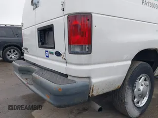 2005 Ford Econoline Cargo with VIN 1FTNE24W95HB25640, listed as a IAAI auction lot 41335337 with 183,045 mi miles. Bid and sale history available at carsss.com. Image 15.