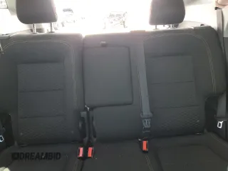 2020 GMC Terrain SLE z VIN 3GKALTEV0LL204536, wystawiony jako Copart lot #54000265 z przebiegiem 61 666 mil mil oraz Szkody całkowita. Historia ofert i sprzedaży dostępna na DreamBid. Obrazek 10.