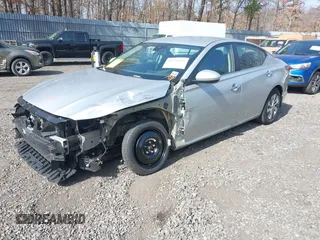 2022 Nissan Altima 2.5 S with VIN 1N4BL4BV6NN359790, listed as a IAAI auction lot 41776342 with 61,513 mi miles. Bid and sale history available at carsss.com. Image 17.