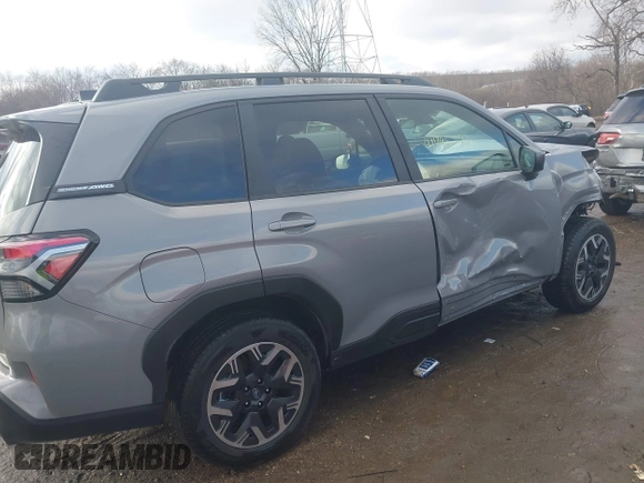 2025 Subaru Forester Premium z VIN JF2SLDDC1SH455666, wystawiony jako IAAI lot #41495573 z przebiegiem 4 383 mil mil oraz . Historia ofert i sprzedaży dostępna na DreamBid. Obrazek 13.