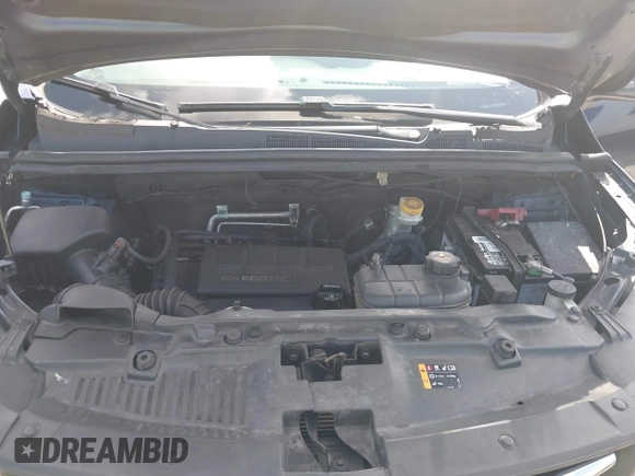 2018 Chevrolet Trax LS with VIN 3GNCJKSB4JL377396, listed as a IAAI auction lot 41943133 with 185,449 mi miles. Bid and sale history available at carsss.com. Image 10.