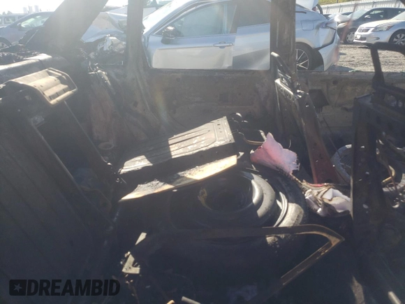2000 Volvo S70 с VIN YV1LS61J0Y2651057, выставлен на аукционе Copart как лот 69785084 с пробегом Не указан миль и На запчасти • Non repairable. История ставок и продаж доступна на DreamBid. Изображение 10.