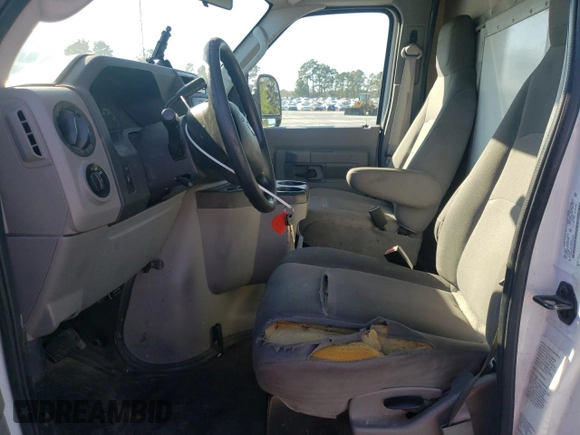 2016 Ford Econoline Commercial z VIN 1FDWE3FL9GDC02378, wystawiony jako Copart lot #74477234 z przebiegiem 198 826 mil mil oraz Tytuł czysty. Historia ofert i sprzedaży dostępna na DreamBid. Obrazek 7.