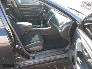 2015 Nissan Altima 2.5 S with VIN 1N4AL3AP0FN887898, listed as a IAAI auction lot 41939481 with 202,223 mi miles. Bid and sale history available at carsss.com. Image 5.