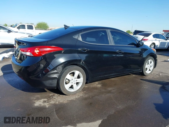 2012 Hyundai Elantra Limited с VIN KMHDH4AE7CU247956, выставлен на аукционе IAAI как лот 42272288 с пробегом 132 340 миль миль и . История ставок и продаж доступна на DreamBid. Изображение 4.