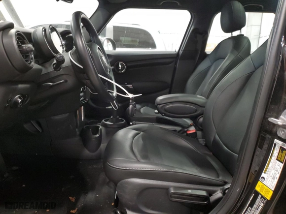 2021 MINI Hardtop 4 Door Oxford Edition with VIN WMWXU7C00M2N49230, listed as a Copart auction lot 77797914 with 51,877 mi miles and Salvage Title. Bid and sale history available at carsss.com. Image 7.
