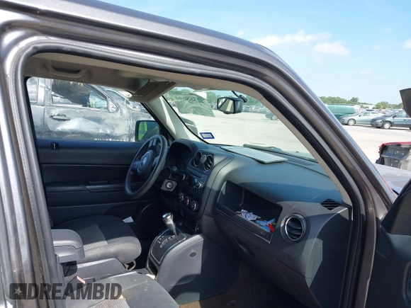 2015 Jeep Patriot Sport with VIN 1C4NJRBB7FD257941, listed as a IAAI auction lot 42568644 with 94,177 mi miles and . Bid and sale history available at DreamBid. Image 5.
