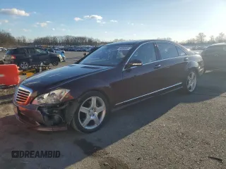 2007 Mercedes-Benz S-Class 5.5L V8 with VIN WDDNG71XX7A060917, listed as a Copart auction lot 46530535 with 147,902 mi miles and Salvage Title. Bid and sale history available at carsss.com. Image 1.