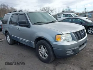 2006 Ford Expedition Special Service z VIN 1FMFU16546LA40978, wystawiony jako IAAI lot #41333989 z przebiegiem 150 851 mil mil oraz . Historia ofert i sprzedaży dostępna na DreamBid. Obrazek 1.