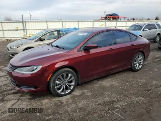 2016 Chrysler 200 S with VIN 1C3CCCBB8GN184965, listed as a Copart auction lot 46622255 with 39,643 mi miles and Salvage Title. Bid and sale history available at carsss.com. Image 1.