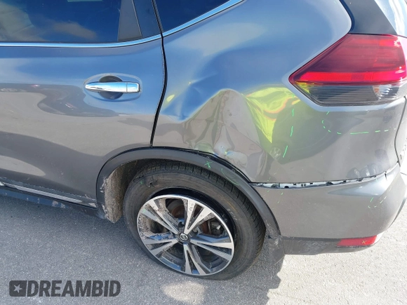 2018 Nissan Rogue S with VIN 5N1AT2MT9JC834646, listed as a IAAI auction lot 41224194 with 87,846 mi miles and . Bid and sale history available at carsss.com. Image 6.