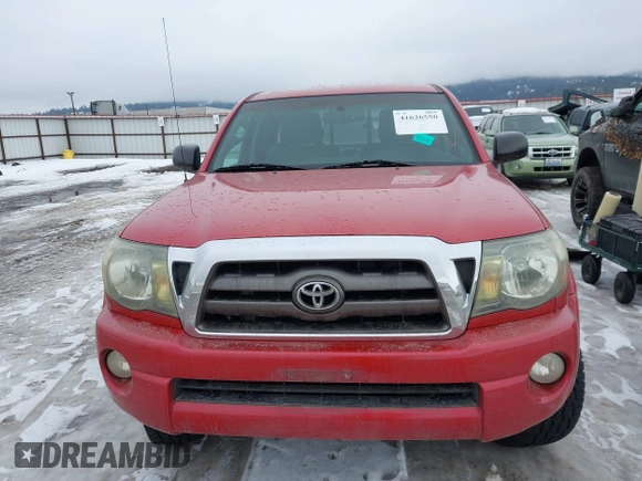 2009 Toyota Tacoma with VIN 5TEUU42N29Z630198, listed as a IAAI auction lot 41626550 with 141,173 mi miles. Bid and sale history available at carsss.com. Image 13.