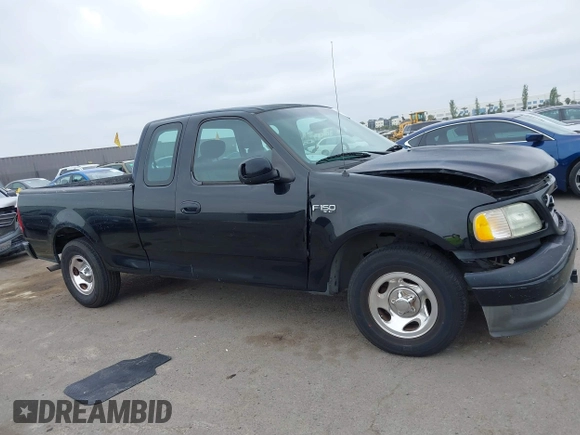 2002 Ford F-150 XL с VIN 1FTRX17242NB23323, выставлен на аукционе IAAI как лот 42363484 с пробегом Не указан миль и . История ставок и продаж доступна на DreamBid. Изображение 13.