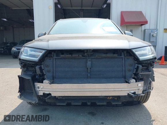 2019 Audi Q7 Premium with VIN WA1AAAF73KD031616, listed as a IAAI auction lot 39952592 with 60,839 mi miles and . Bid and sale history available at DreamBid. Image 6.