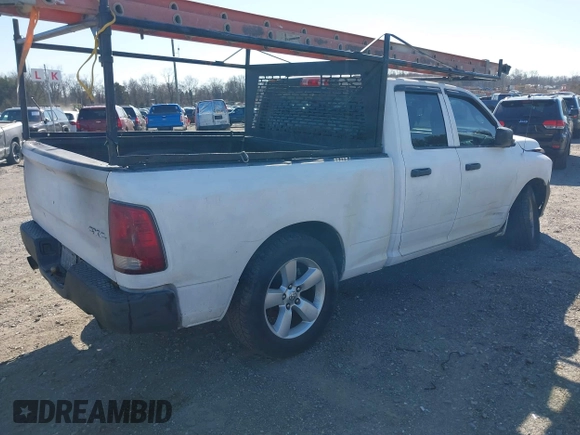 2015 Ram 1500 Express z VIN 1C6RR7FT6FS618516, wystawiony jako IAAI lot #41752066 z przebiegiem 213 154 mil mil oraz . Historia ofert i sprzedaży dostępna na DreamBid. Obrazek 4.