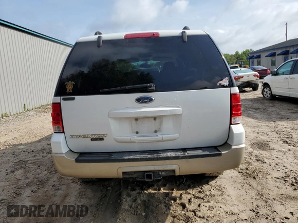 2005 Ford Expedition Eddie Bauer z VIN 1FMPU17525LA02246, wystawiony jako Copart lot #59372255 z przebiegiem 264 839 mil mil oraz Szkoda całkowita • Salvage title. Historia ofert i sprzedaży dostępna na DreamBid. Obrazek 6.
