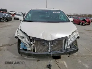 2020 Toyota Sienna XLE Auto Access Seat with VIN 5TDYZ3DC6LS058257, listed as a Copart auction lot 47884555 with 82,662 mi miles and Salvage Title. Bid and sale history available at carsss.com. Image 5.