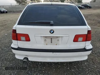 1999 BMW 5 Series 528iAt with VIN WBADP6338XBV60124, listed as a Copart auction lot 43049075 with 240,322 mi miles and Salvage Title. Bid and sale history available at carsss.com. Image 6.