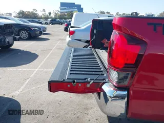 2018 Toyota Tacoma SR5 with VIN 3TMAZ5CN2JM067292, listed as a IAAI auction lot 41851959 with 70,988 mi miles and . Bid and sale history available at DreamBid. Image 17.