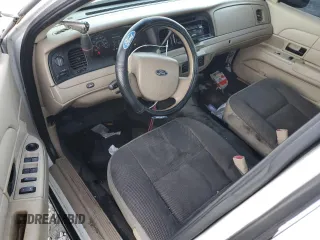 2009 Ford Police Interceptor z VIN 2FAHP71V49X112533, wystawiony jako Copart lot #88638565 z przebiegiem 142 922 mil mil oraz Szkoda całkowita • Salvage title. Historia ofert i sprzedaży dostępna na DreamBid. Obrazek 8.