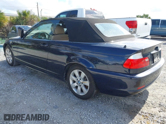 2006 BMW 3 Series 325Ci with VIN WBABW33486PX88210, listed as a IAAI auction lot 41026320 with 74,167 mi miles. Bid and sale history available at carsss.com. Image 3.
