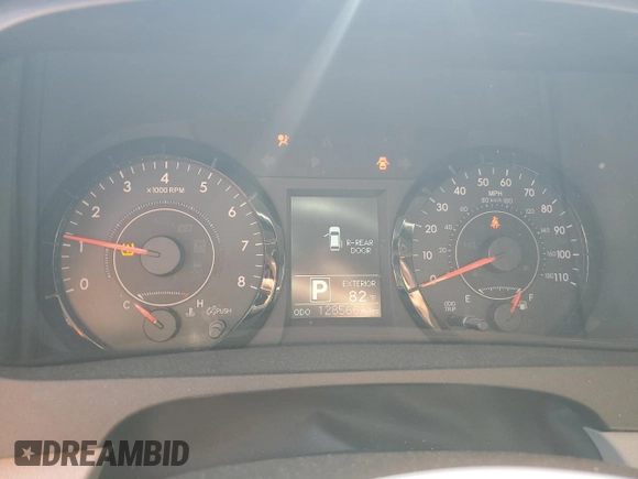 2017 Toyota Sienna L with VIN 5TDZZ3DC4HS779589, listed as a Copart auction lot 48860415 with 128,566 mi miles and Salvage Title. Bid and sale history available at DreamBid. Image 9.