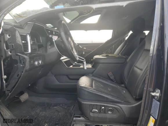 2024 GMC Sierra 3500HD Denali with VIN 1GT49WEY9RF140051, listed as a Copart auction lot 86093734 with 25,752 mi miles and Salvage Title. Bid and sale history available at carsss.com. Image 7.