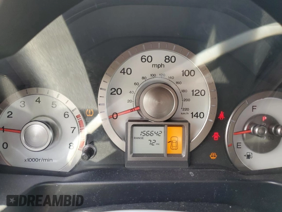 2010 Honda Pilot LX with VIN 5FNYF4H26AB033747, listed as a Copart auction lot 64624715 with 156,642 mi miles and Clean title. Bid and sale history available at DreamBid. Image 9.