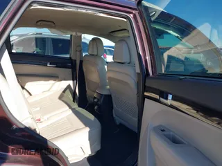 2015 Kia Sorento EX with VIN 5XYKU4A74FG642479, listed as a IAAI auction lot 41878375 with 119,877 mi miles. Bid and sale history available at carsss.com. Image 8.