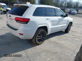 2017 Jeep Grand Cherokee Altitude z VIN 1C4RJFAG2HC910925, wystawiony jako IAAI lot #41790099 z przebiegiem 149 360 mil mil oraz . Historia ofert i sprzedaży dostępna na DreamBid. Obrazek 4.