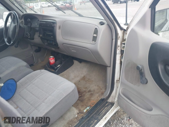 1996 Ford Ranger XL with VIN 1FTCR10A7TTA37020, listed as a IAAI auction lot 42169684 with 162,645 mi miles and . Bid and sale history available at DreamBid. Image 5.