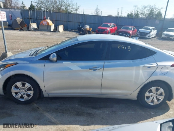2016 Hyundai Elantra SE with VIN KMHDH4AE3GU529999, listed as a IAAI auction lot 41932413 with 171,360 mi miles. Bid and sale history available at carsss.com. Image 14.