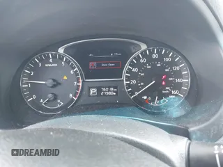 2015 Nissan Altima 2.5 z VIN 1N4AL3AP3FN917153, wystawiony jako IAAI lot #42270994 z przebiegiem 76 018 mil mil oraz . Historia ofert i sprzedaży dostępna na DreamBid. Obrazek 7.