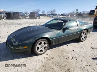 1995 Chevrolet Corvette with VIN 1G1YY22P2S5100259, listed as a Copart auction lot 53708055 with 104,100 mi miles and Clean Title. Bid and sale history available at carsss.com. Image 1.