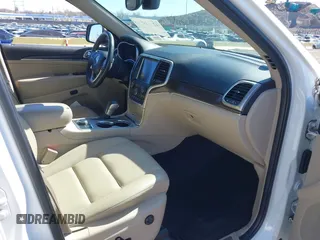 2017 Jeep Grand Cherokee Limited with VIN 1C4RJFBG6HC754452, listed as a IAAI auction lot 42036894 with 52,563 mi miles. Bid and sale history available at carsss.com. Image 5.