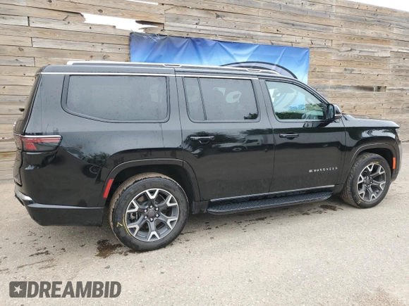 2023 Jeep Wagoneer Series III с VIN 1C4SJVDP0PS572632, выставлен на аукционе Copart как лот 57608885 с пробегом 58 769 миль миль и Чистый • Clean title. История ставок и продаж доступна на DreamBid. Изображение 3.