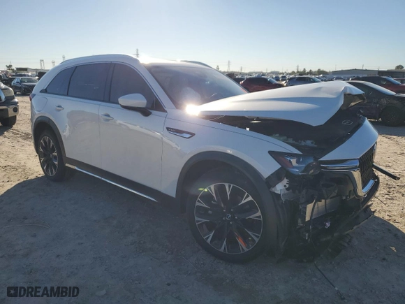2024 Mazda CX-90 PHEV Premium Plus with VIN JM3KKEHA0R1100563, listed as a Copart auction lot 81279204 with NaN miles and Salvage Title. Bid and sale history available at carsss.com. Image 4.