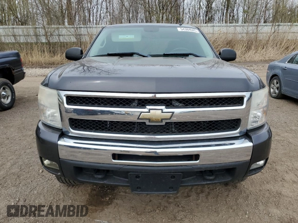 2011 Chevrolet Silverado 1500 LT with VIN 1GCRKSE36BZ138706, listed as a Copart auction lot 54384685 with 164,252 mi miles and Clean Title. Bid and sale history available at DreamBid. Image 5.