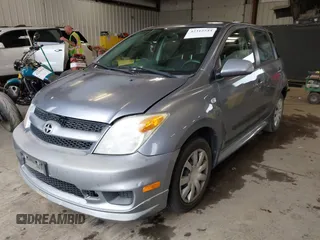 2006 Scion xA z VIN JTKKT624265011251, wystawiony jako IAAI lot #42312544 z przebiegiem 154 090 mil mil oraz . Historia ofert i sprzedaży dostępna na DreamBid. Obrazek 2.