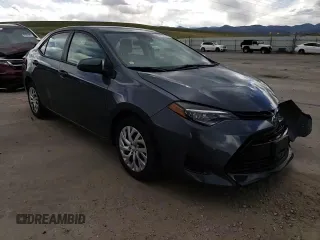 2019 Toyota Corolla L z VIN 2T1BURHE6KC189697, wystawiony jako Copart lot #53705735 z przebiegiem 62 631 mil mil oraz Szkoda całkowita • Salvage title. Historia ofert i sprzedaży dostępna na DreamBid. Obrazek 13.