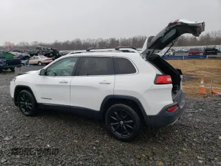 2015 Jeep Cherokee Limited with VIN 1C4PJMDS7FW651114, listed as a Copart auction lot 46925925 with 113,388 mi miles and Salvage Title. Bid and sale history available at carsss.com. Image 2.