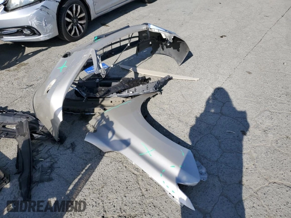2014 Lexus RX 350 с VIN 2T2BK1BA7EC240783, выставлен на аукционе Copart как лот 61453445 с пробегом 166 726 миль миль и Списание • Salvage title. История ставок и продаж доступна на DreamBid. Изображение 13.