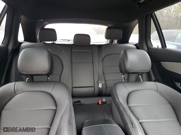 2022 Mercedes-Benz GLC with VIN W1N0G8DB7NV364974, listed as a Copart auction lot 42862315 with 18,165 mi miles and Clean Title. Bid and sale history available at carsss.com. Image 10.