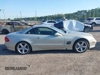 2003 Mercedes-Benz SL 500 with VIN WDBSK75F53F010905, listed as a IAAI auction lot 41998993 with Not provided miles and . Bid and sale history available at DreamBid. Image 13.