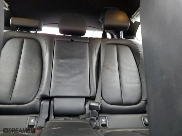 2018 BMW X1 xDrive28i with VIN WBXHT3C34J5F91817, listed as a Copart auction lot 85311514 with 123,638 mi miles and Salvage Title. Bid and sale history available at carsss.com. Image 10.