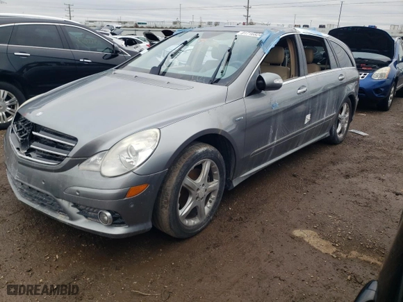 2010 Mercedes-Benz R-Class R 350 BlueTEC with VIN 4JGCB2FE6AA106188, listed as a Copart auction lot 81716824 with 0 mi miles and Salvage Title. Bid and sale history available at carsss.com. Image 1.