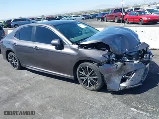 2021 Toyota Camry SE Nightshade with VIN 4T1G11AK3MU591078, listed as a IAAI auction lot 42018767 with 96,814 mi miles. Bid and sale history available at carsss.com. Image 18.