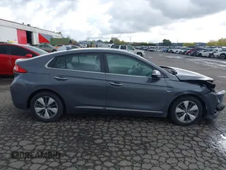 2018 Hyundai Ioniq Limited z VIN KMHC75LD8JU104018, wystawiony jako IAAI lot #41939842 z przebiegiem 78 983 mil mil oraz . Historia ofert i sprzedaży dostępna na DreamBid. Obrazek 13.
