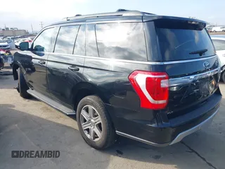 2019 Ford Expedition XLT with VIN 1FMJU1HT1KEA35158, listed as a IAAI auction lot 41538993 with 40,045 mi miles and . Bid and sale history available at DreamBid. Image 3.